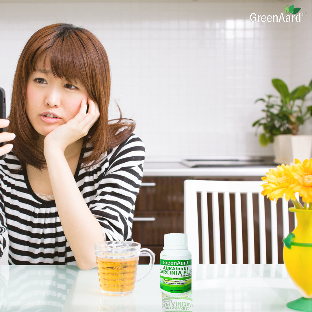 Kenapa berat badan pada penimbang tak menunjukkan penurunan berat tapi baju-baju lama dah boleh pakai semula?